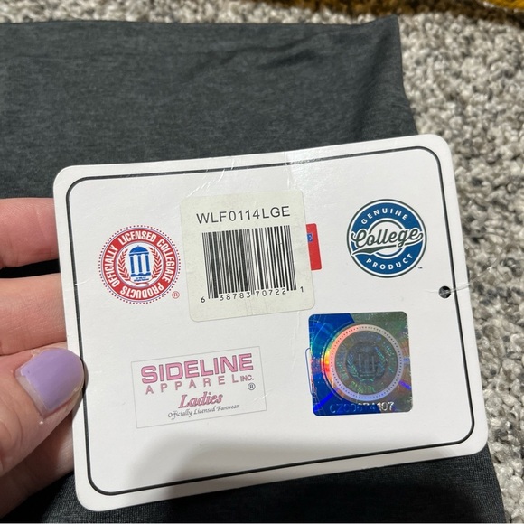 Ladies Penn State Nittany Lions Leggings / Yoga Pants size Large NWT - Picture 7 of 11